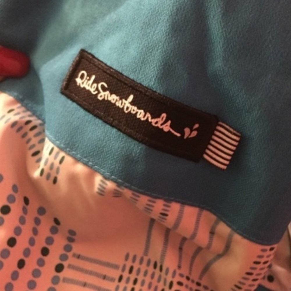 Ride Snowboarding Jacket - Picture 7 of 7